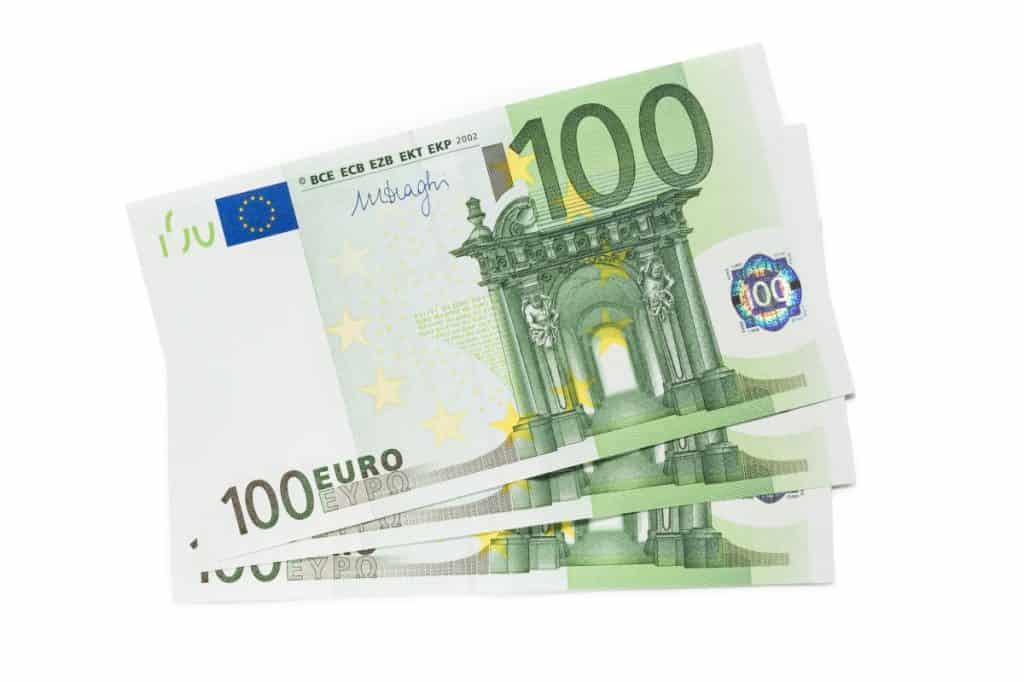 Kako koristiti revolving karticu bez duga Kako koristiti revolving karticu bez duga